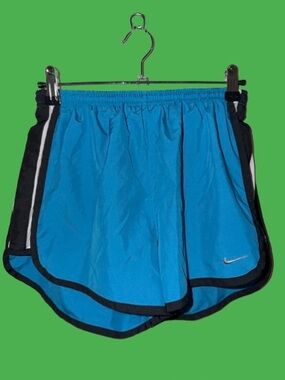 Nike Dri-Fit Women’s Tempo Running Shorts | Size Small